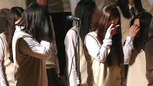 "거센 파도의 봄" 송사에&hellip;단원고 눈물의 졸업식