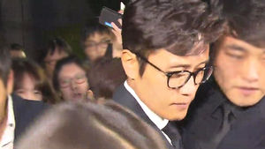 '이병헌 협박녀' 2명 실형&hellip;"거액 노린 계획적 범행"