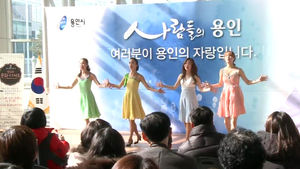 문화공간으로 탈바꿈한 1층&hellip;용인시청사 작은 음악회