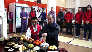 남극기지에 차린 차례상&hellip;4시간 빠른 설맞이