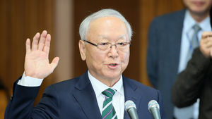 이병호, '용산참사 폭동 비유' 발언 사과