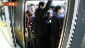[취재파일] 지하철 9호선 2단계 구간 개통&hellip;서울시&middot;시민 모두 '한숨'
