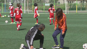 건강 챙기고 친목도 다지는 용인시 '줌마렐라 축구단'