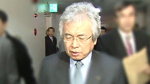 검찰, '직권남용&middot;횡령' 박범훈 전 수석 소환 조사