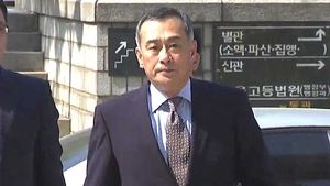 '횡령&middot;도박' 장세주 동국제강 회장 결국 구속