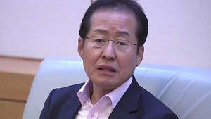 홍준표, 오늘 오전 소환&hellip;치열한 법리 공방 예상