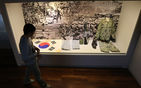 섬네일이미지  5: 12일 오전 광주 동구 금남로 옛 가톨릭센터 건물에 자리 잡은 5&middot;18 민주화운동기록관이 오는 13일 개관을 앞두고 모습을 드러냈다. 사진은 기록관 상설전시관에 전시된 유품의 모습. (광주=연합뉴스)