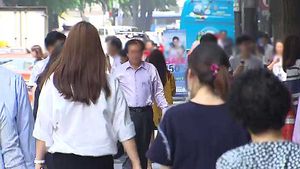 [취재파일] 행복한 척하는 서울시민&hellip;희망을 잃고 있는 20&middot;30대