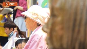 [5컷] 위안부 할머니 "계속해봐라"&hellip;'말뚝 테러' 일본인에 일침