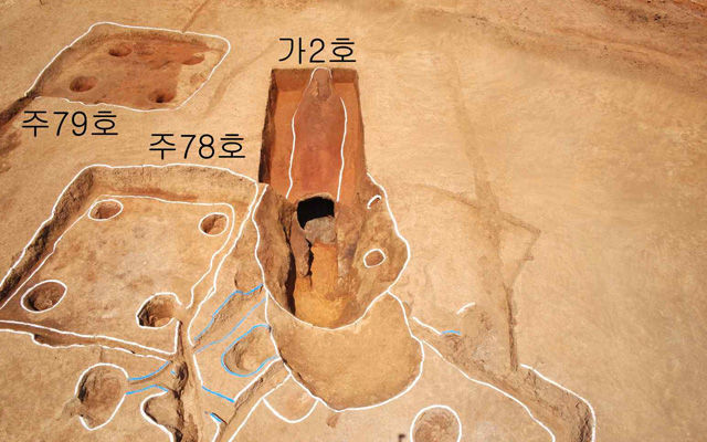 메인이미지  7 : 광주광역시가 추진하는 광진구 광산구 하남동 145번지 일원 하남3지구 도시개발사업 예정지에서 확인된 4&sim;5세기 무렵 대규모 삼국시대 마을유적 중 2호 가마. (서울=연합뉴스) 