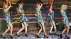 섬네일이미지  5: 새 싱글음반 '파티'(PARTY)를 발표한 걸그룹 소녀시대가 7일 오후 서울 중구 장충동 반얀트리 클럽 & 스파에서 열린 쇼케이스에서 신곡 '체크'(Check)를 선보이고 있다. 