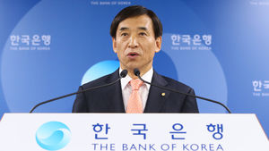 이주열 "2분기 성장률 0.4%대&hellip;메르스&middot;가뭄 피해 컸다"