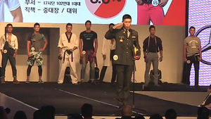 [김범주의 친절한 경제] 왁싱하고 근육키우고&hellip;가꾸는 남자들