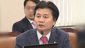 심학봉 의원 2시간 조사 뒤 '혐의없음'&hellip;논란