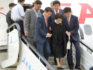 경찰, 이희호 여사 '방북 전세기 폭파' 협박범 영장