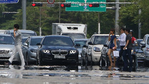 [취재파일] 폭염, 끝이 보인다&hellip;태풍이 남길 비구름이 몰아낼 듯