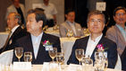 섬네일이미지  5:17일 오후 서울 중구 프레스센터에서 열린 한국기자협회 창립 51주년 기념식에 새누리당 김무성 대표와 새정치민주연합 문재인 대표가 착석해 있다. (서울=연합)