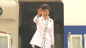 中 언론, 박근혜 대통령 방중 긴급뉴스로 보도