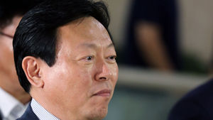 신동빈 회장 현장경영 시동&hellip;롯데케미칼 방문