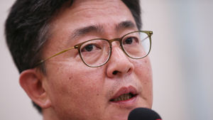 홍용표 "개성공단 철수 검토 안해&hellip;안정적 관리에 중점"