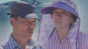 새벽 조업 나섰다가&hellip;선장 부부 '필사의 구조'