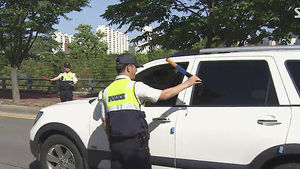 "전 아내 애인 찾겠다"&hellip;수류탄 가지고 나간 男