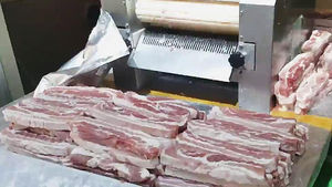 유통기한 지난 수입 삼겹살, 훈제해 팔려다 덜미