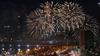 섬네일이미지  3:3일 오후 서울 여의도 인근에서 2015 서울세계불꽃축제가 열리고 있다. 이 축제에는 한국, 미국, 필리핀 등 3개국의 대표 연화팀이 참여해 10만여 발의 다채로운 불꽃이 가을 밤하늘을 수놓았다.