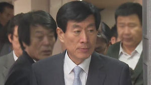원세훈 전 국정원장, 보석으로 풀려나