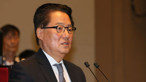 박지원 "경찰청장, 조희팔 3년간 생존정보 없어 사망 간주"