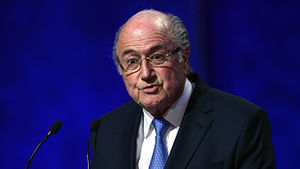 프랑스, 블라터 전 FIFA 회장 24억 원 거래서류 확보