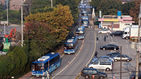 섬네일이미지  2:19일 오전 광주 북구 문흥동 광주교도소 진출입로에 재소자들을 태운 법무부 호송 버스가 줄지어 이동하고 있다. (광주=연합뉴스)