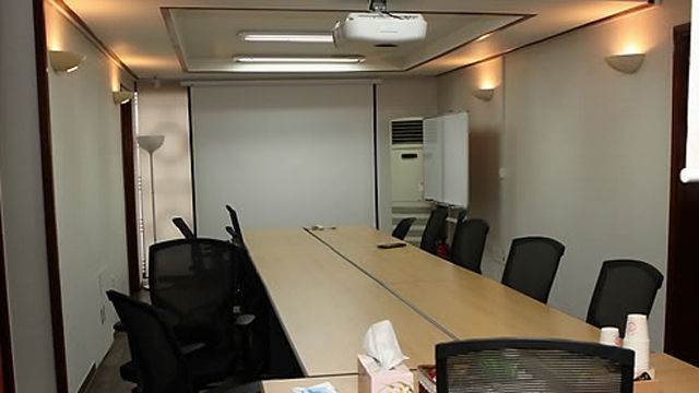 황장엽 전 북한 노동당 비서의 안전가옥이었던 통일부의 '논현동 회의실' 전경