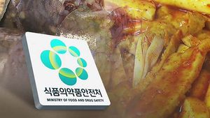 식약처 "순대&middot;떡볶이떡도 안전관리 인증 추진"