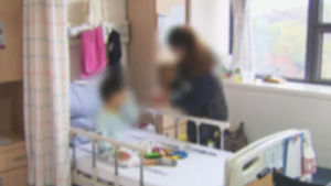 [취재파일플러스] 어린이집에서 하반신 마비된 아이&hellip;온정의 손길