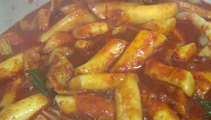 서울 지하철 역사 떡볶이&middot;어묵집 사라진다