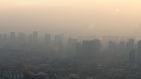 섬네일이미지  3:21일 오후 남산 서울 N 타워에서 바라본 도심은 뿌연 미세먼지층으로 가득 차 있다. 국립환경과학원은 수도권은 밤부터 국외 미세먼지의 유입으로 농도가 짙어지겠으며, 서울은 밤에 '나쁨' 수준의 농도가 나타날 수 있다고 예상했다.
