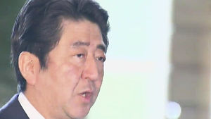 아베, 北 ICBM 엔진실험성공 주장에 "혹독한 대가 따를 것"