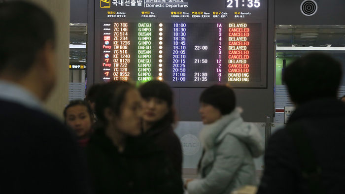메인이미지  3 : 11일 오후 제주공항에 난기류가 발생하면서 항공기 결항과 회항, 지연 운항이 속출했다.