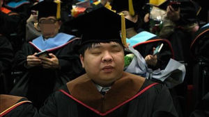박사학위 딴 20대 시각장애인&hellip;"이루고픈 꿈 많아요"