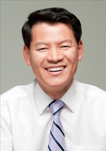 더민주 김종길 "진해, 부산 자치구 돼야"