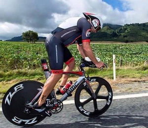 '진짜철인' 벨기에 40대, 철인3종서 안장없는 사이클 130km 주행