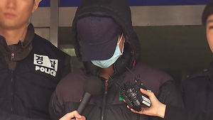 '젖먹이 딸 학대 사망' 父 살인죄 적용&hellip;검찰 송치