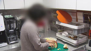 "먹고 살려면&hellip;" 전업주부 첫 2년 연속 감소