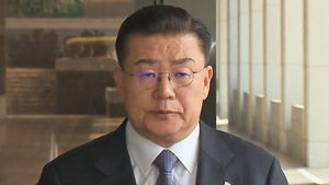 허준영 전 코레일 사장 검찰 출석&hellip;의혹 부인