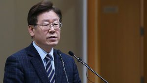 이재명, '체포&middot;처형' SNS글 공유 경찰간부 문책 요구