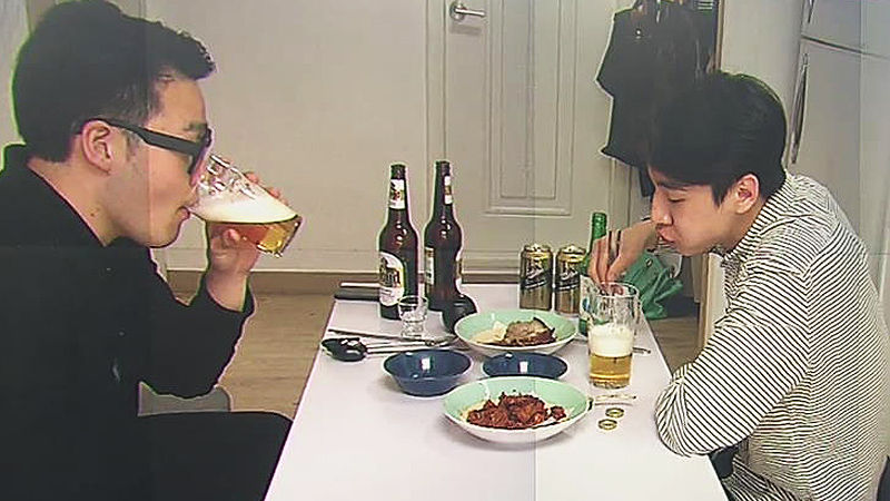 술집 대신 집에서…'혼술' 하는 '홈술족' 는다