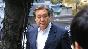 '마약 논란' 김무성 사위, 강남 나이트클럽 지분 보유