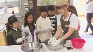 "치즈 만들어봐요"&hellip;농촌 '먹거리 체험' 인기