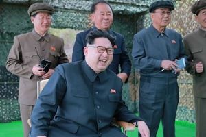 "김정은 '전쟁할 생각 없다&hellip;울컥해서 미사일 쏜 것'"